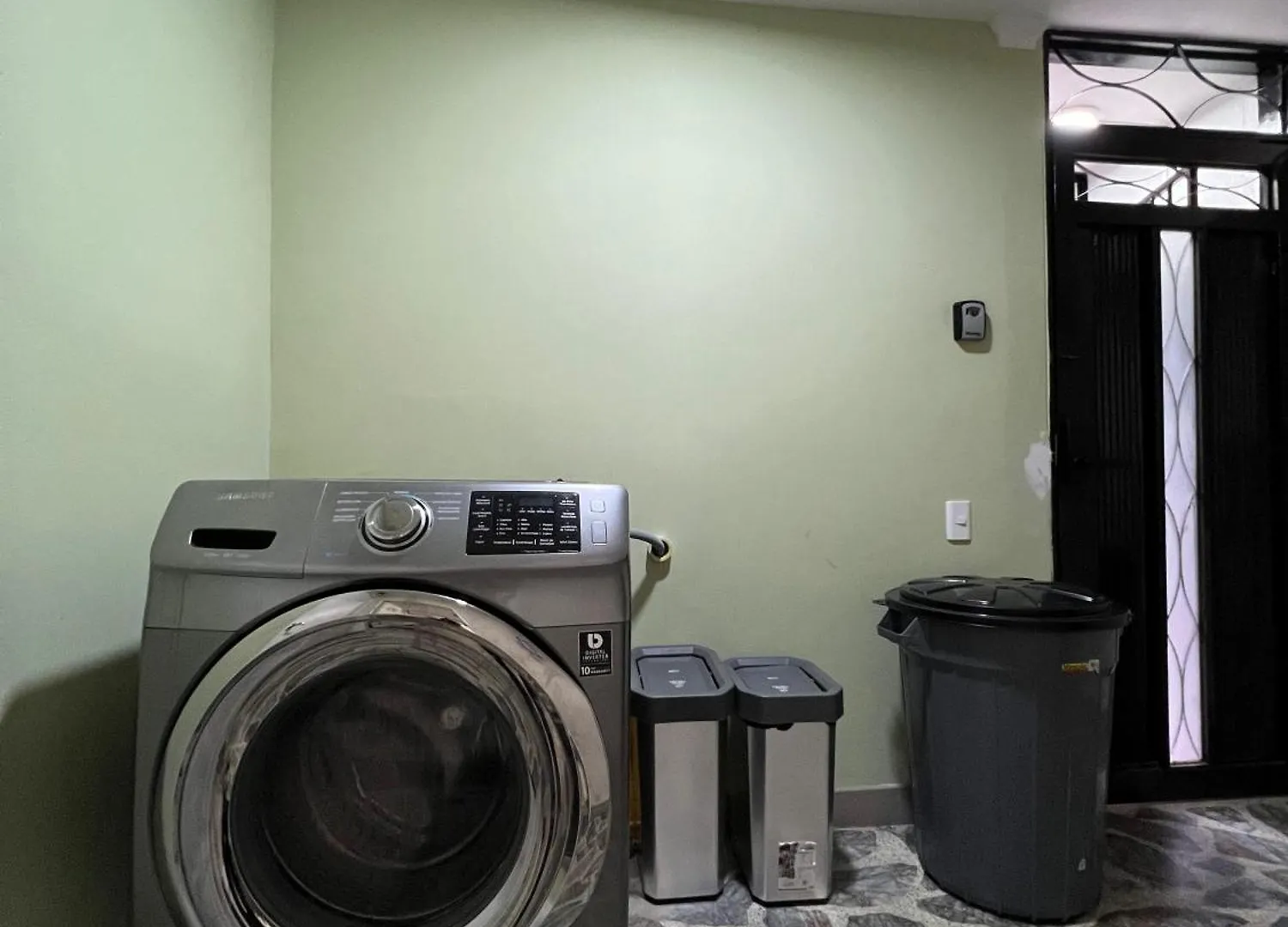 Apartamento A Minutos De Provenza En Medellin - M201 By Roots Rentals